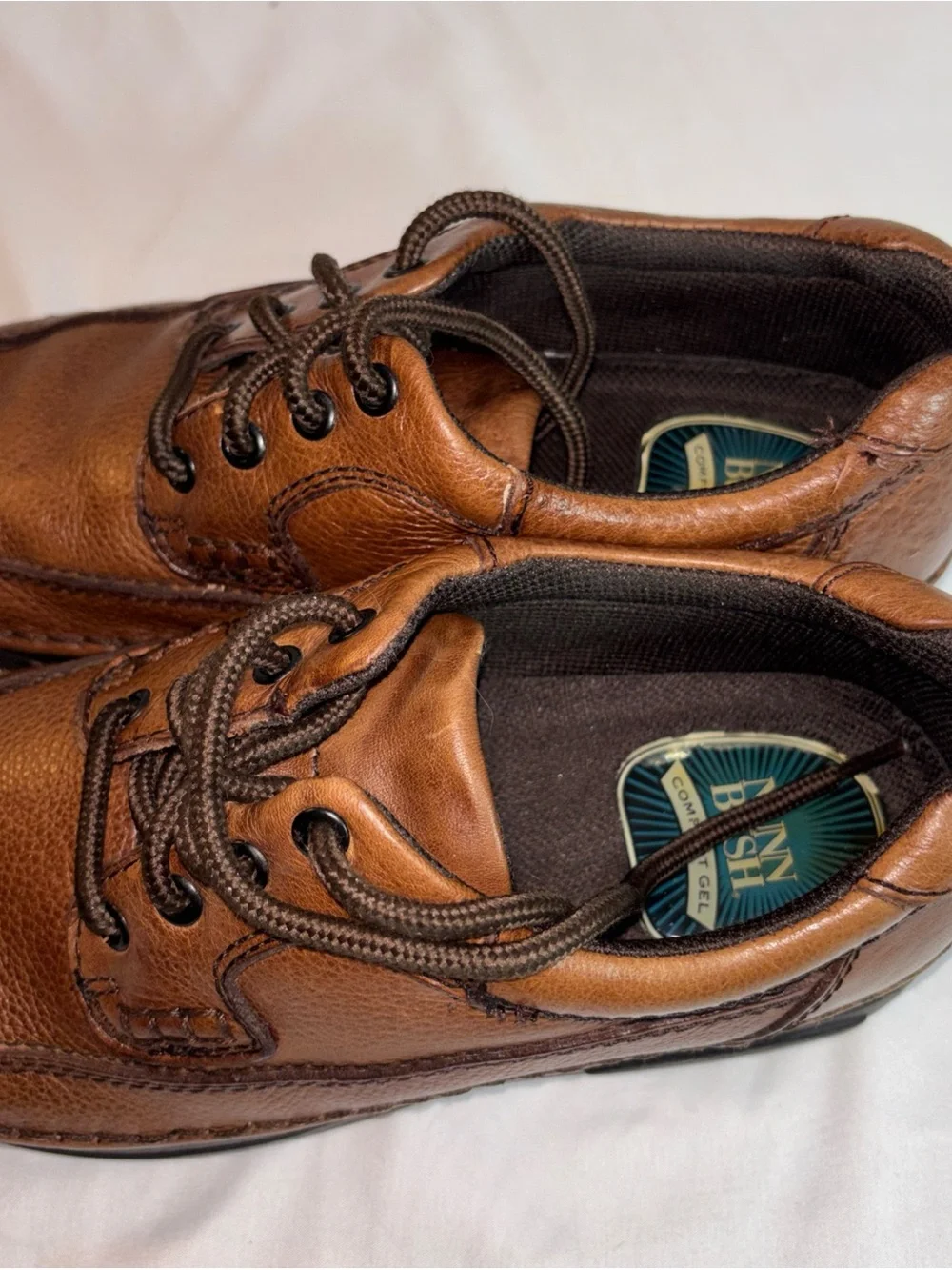 Nunn Bush Men's Brown Leather Casual Lace-Up Shoes. 7/10